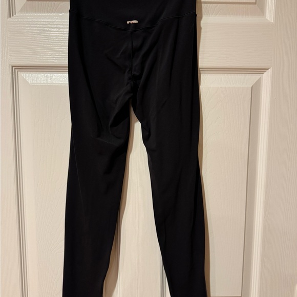 Aerie Black Leggings - Picture 3 of 4